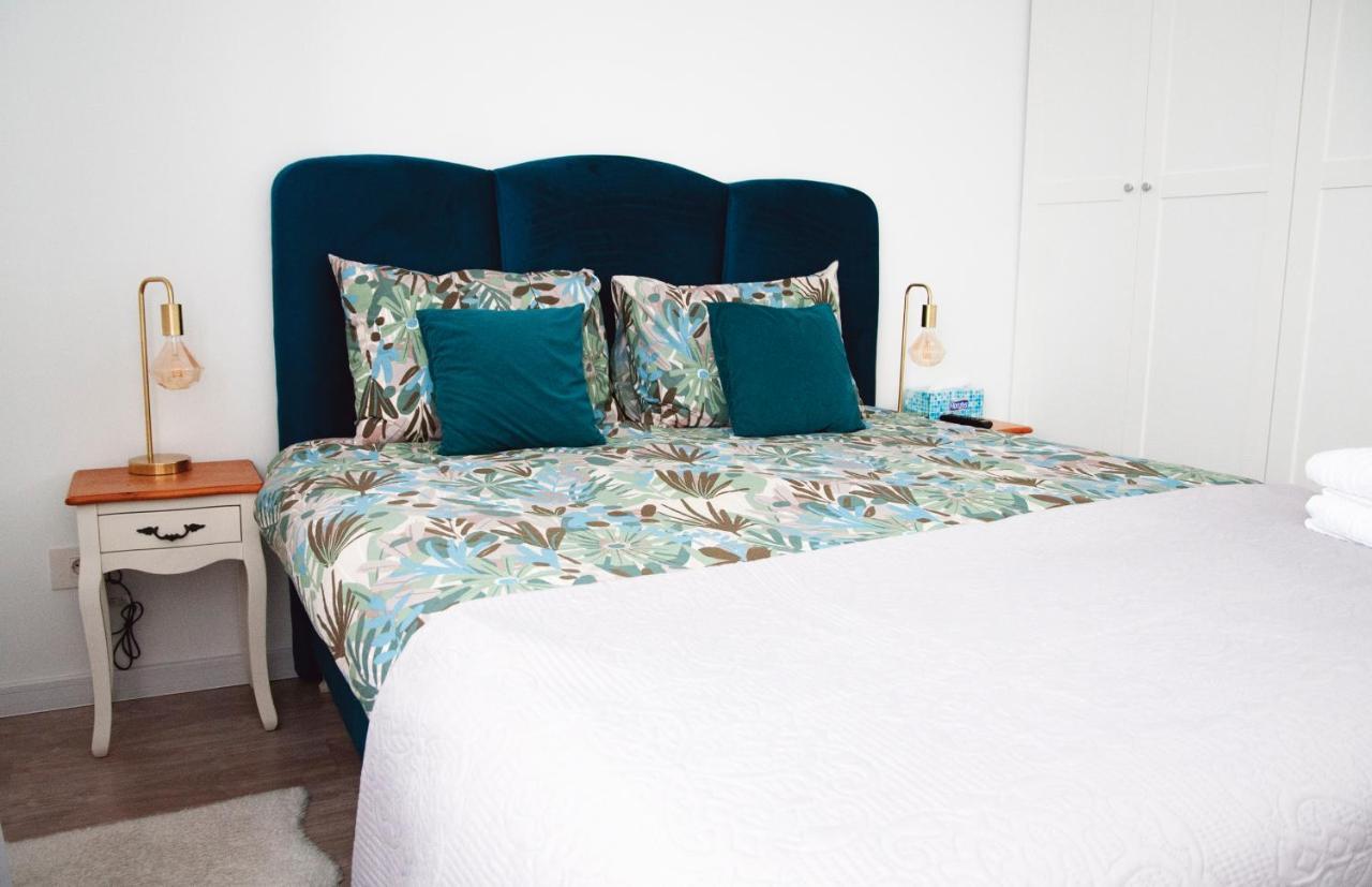 Elis Apartment By Oasis Homes Oradea Extérieur photo